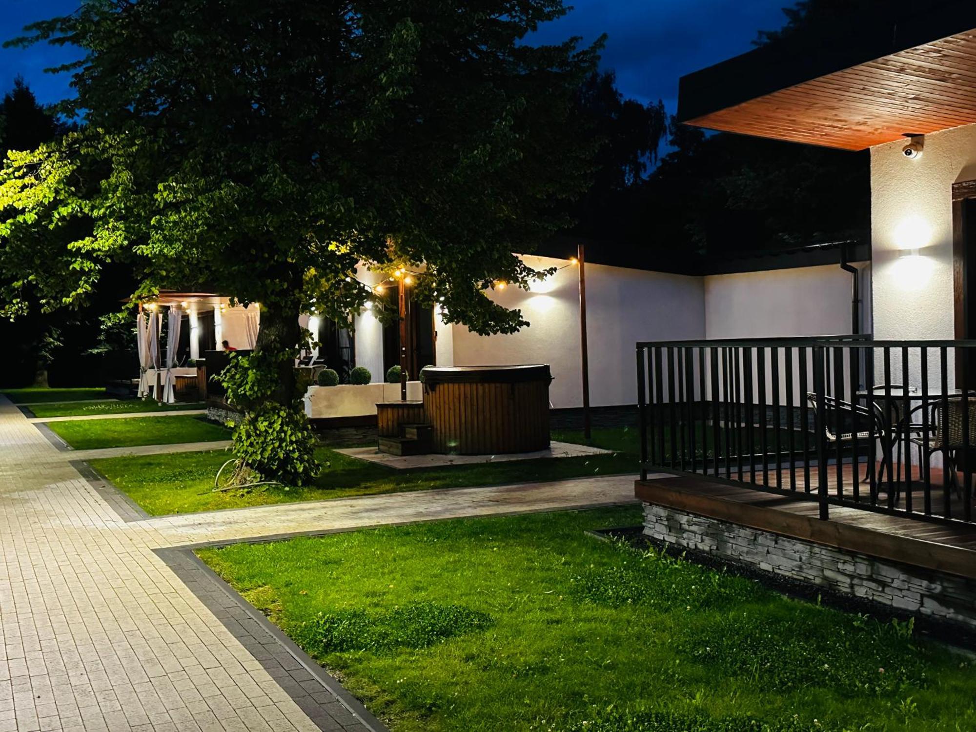Wrzos Resort & Wellness **** Domki Caloroczne Wegierska Gorka Eksteriør billede